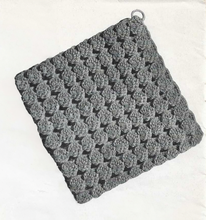 Simple Shell Potholder Original Pattern Image